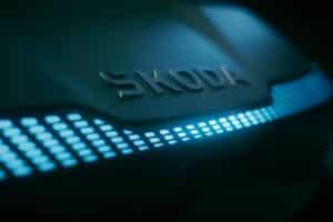 2105973167-f3732e9acc156244151a230544da03b716d3731