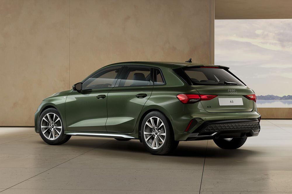 https://cdn.autogreeknews.gr/wp-content/uploads/2026/01/Audi-A3-Sportback-line-5.jpg