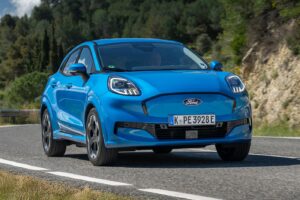 Ford-Puma-Gen-E-Blue