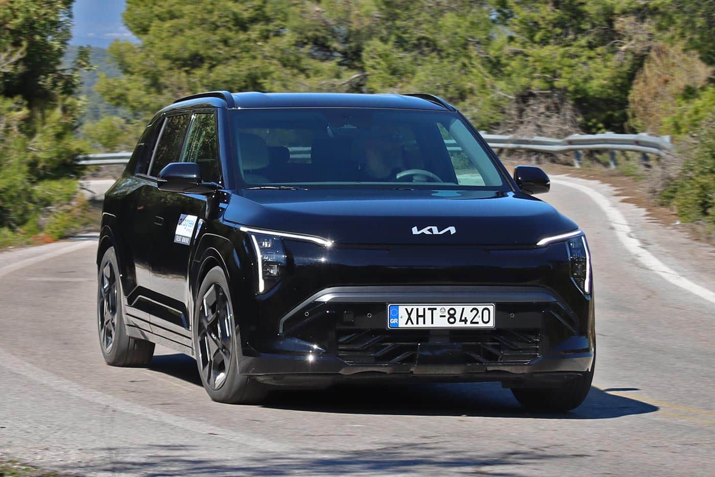 https://cdn.autogreeknews.gr/wp-content/uploads/2026/01/Kia-EV3-strofi.jpg