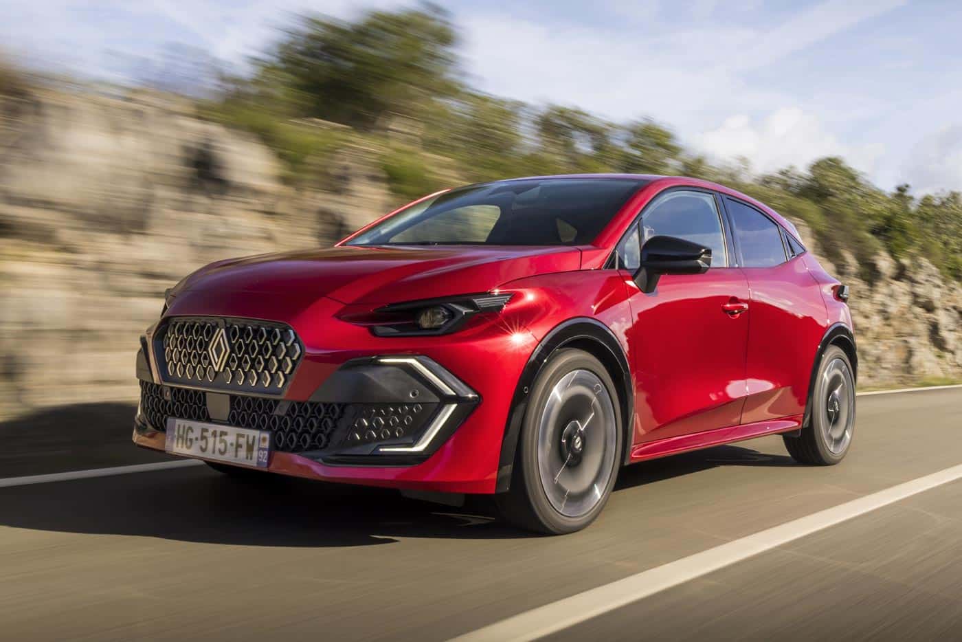 Με το δεξί το νέο Renault Clio στην Ελλάδα