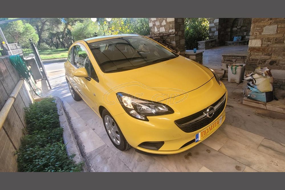 https://cdn.autogreeknews.gr/wp-content/uploads/2026/01/Opel-Corsa-1.3D-2015-2.jpg