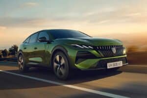 Νέο και ακόμα πιο εντυπωσιακό Peugeot 408