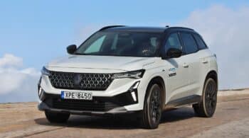 Δοκιμή Renault Austral E-Tech 200