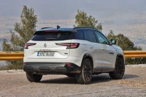 Renault Austral E-Tech 200 (3)