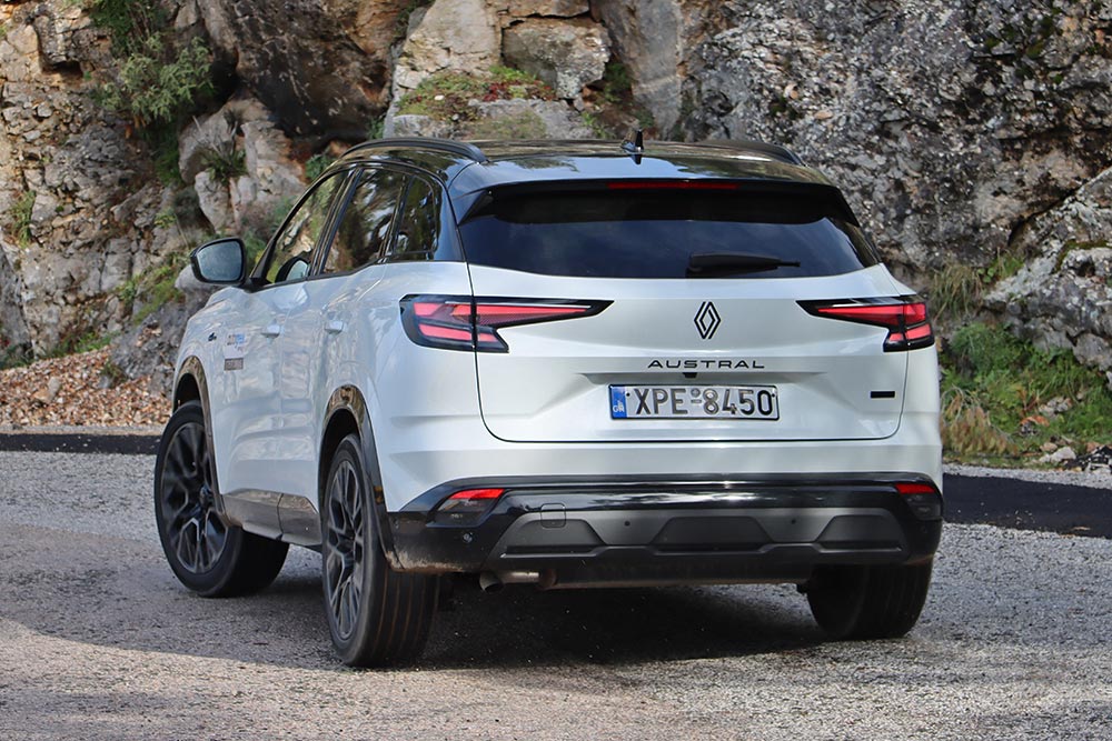 https://cdn.autogreeknews.gr/wp-content/uploads/2026/01/Renault-Austral-E-Tech-200-5.jpg