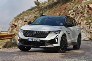 Renault Austral E-Tech 200 (6)