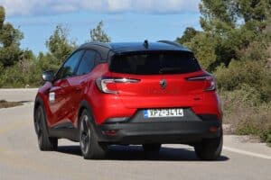 Renault Captur E-Tech Hybrid 160 (4)