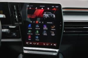 Renault Rafale E-Tech 4×4 300 (13)