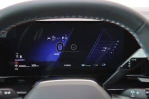 Renault Rafale E-Tech 4×4 300 (19)