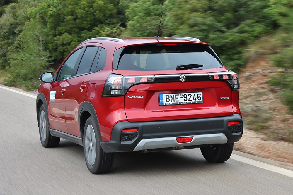 https://cdn.autogreeknews.gr/wp-content/uploads/2026/01/Suzuki-S-Cross-1.4-110-hp-16.jpg