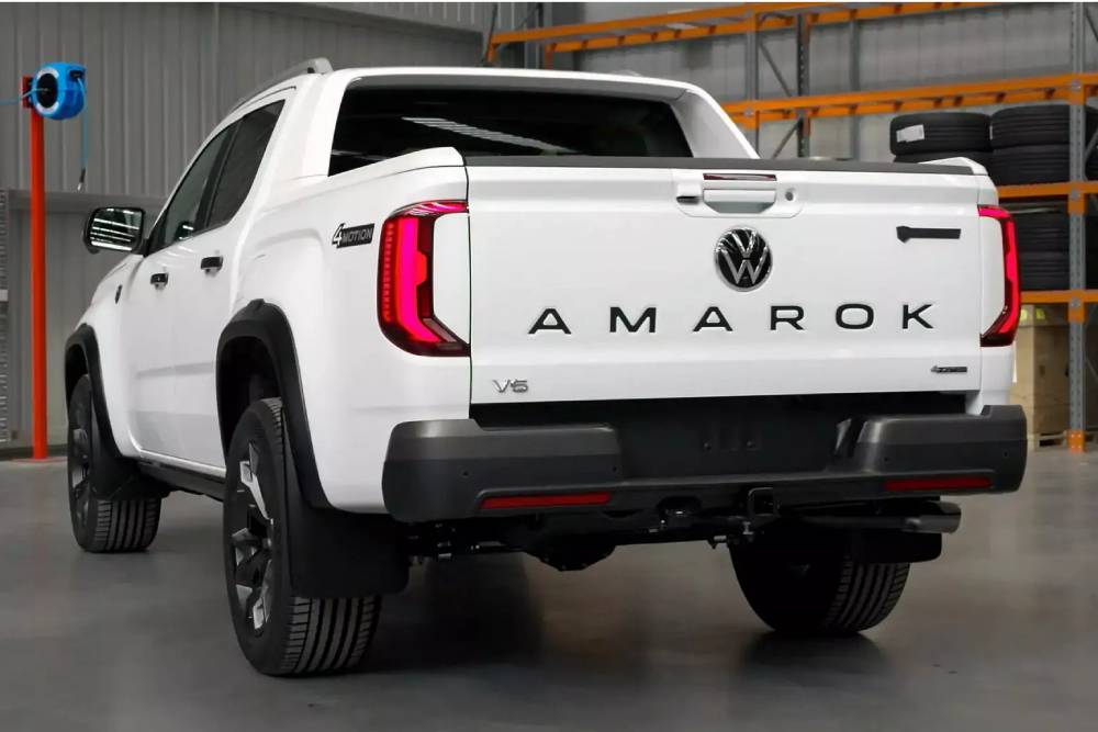 https://cdn.autogreeknews.gr/wp-content/uploads/2026/01/VW-Amarok-W600-Walkinshaw-4-2048x1152-1.jpg