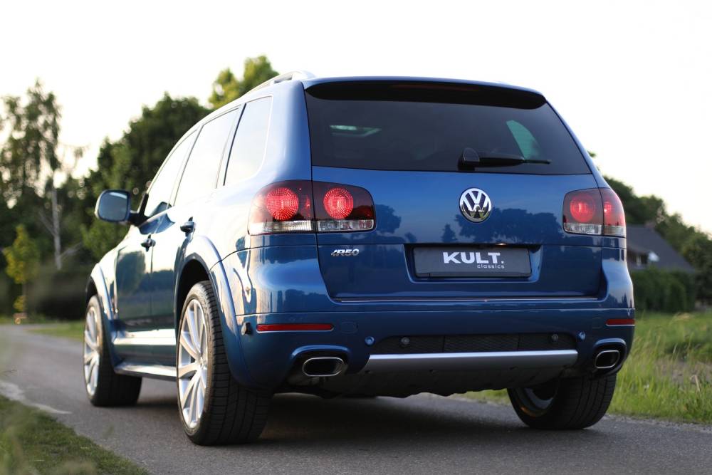 https://cdn.autogreeknews.gr/wp-content/uploads/2026/01/VW_Touareg_R50_V10_TDI_2009__for_sale-11.jpg
