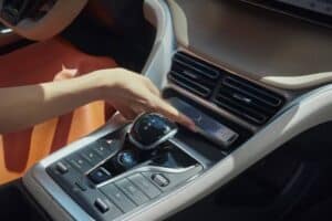 byd-sealion5-dmi-interior-02-l