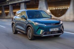 Η BYD αυξάνει την εγγύηση για τη μπαταρία στις 250.000 χλμ.