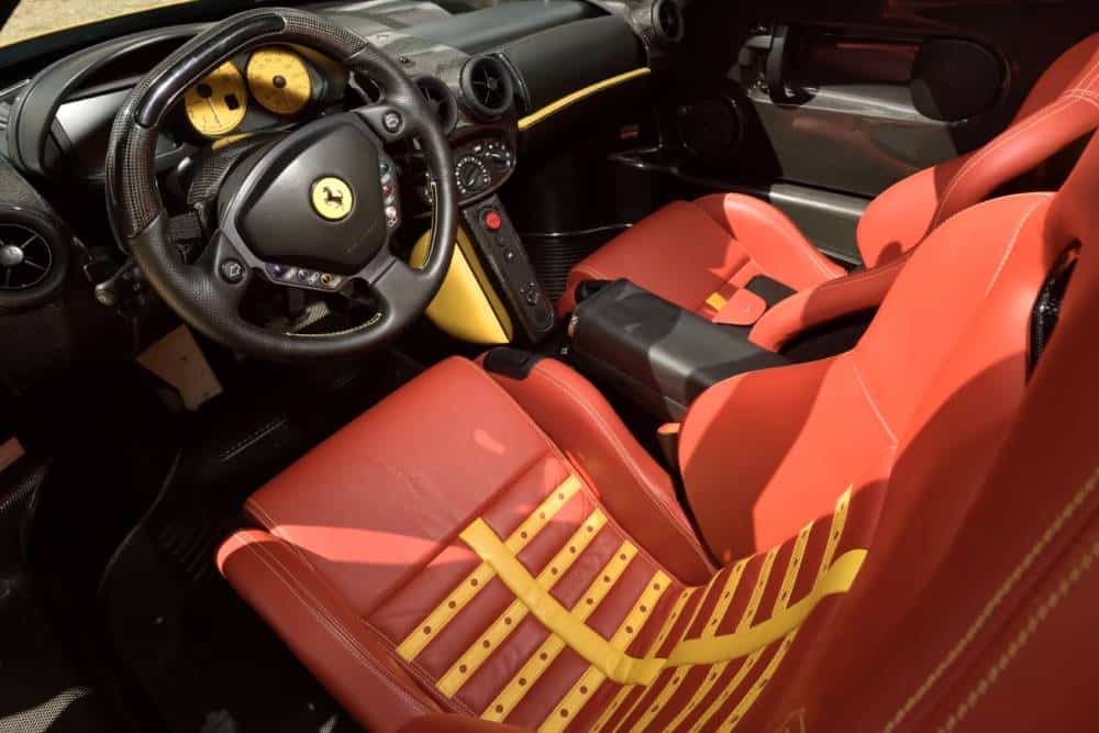 https://cdn.autogreeknews.gr/wp-content/uploads/2026/01/ferrari-enzo-sales-for-16-million-3.jpg