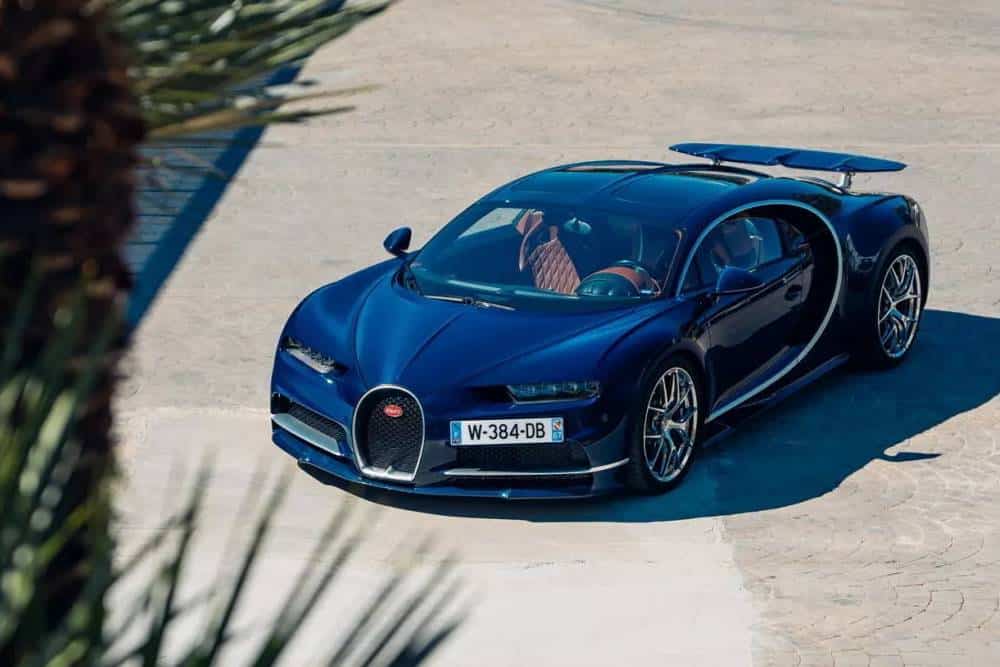 https://cdn.autogreeknews.gr/wp-content/uploads/2026/01/high-mileage-bugatti-chiron-3.jpg