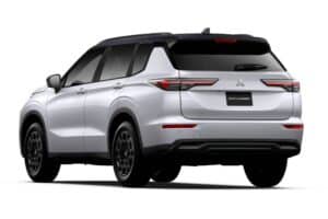 mitsubishi-new-outlander-ls-black-edition (2)