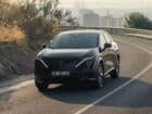 Νέο ηλιακό Nissan Ariya «λούζεται» και φορτίζει στη λιακάδα