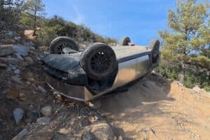 Cybertruck είδε τα πάνω-κάτω εκτός δρόμου (+video)