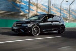 vw golf r black edition (2)