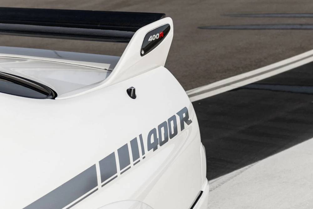 https://cdn.autogreeknews.gr/wp-content/uploads/2026/02/1996-nissan-nismo-400r-4.jpg