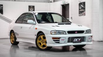 Σπανιότατο Subaru Impreza STI Type R για πολύ γνώστες
