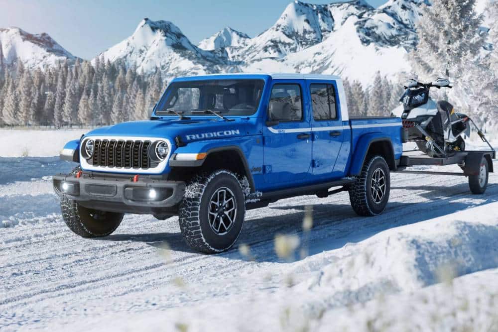 https://cdn.autogreeknews.gr/wp-content/uploads/2026/02/2026-Jeep-Gladiator-Whitecap-219-1-2048x1152-1.jpg