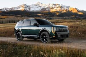 2027-Kia-Telluride-Hybrid-226-25-2048×1366