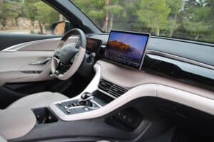 BYD Sealion 5 DM-i (9)