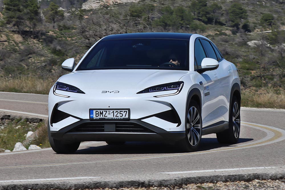 https://cdn.autogreeknews.gr/wp-content/uploads/2026/02/BYD-Sealion-7-9.jpg