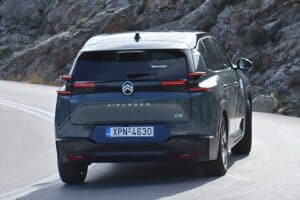 Citroen C5 Aircross 1.2 Hybrid 145 (12)