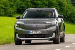 FORD_EXPLORER_Magnetic_Grey_22