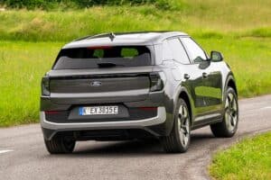 FORD_EXPLORER_Magnetic_Grey_24