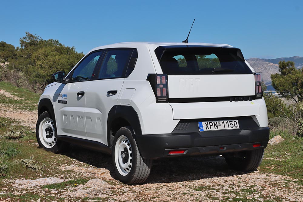 https://cdn.autogreeknews.gr/wp-content/uploads/2026/02/Fiat-Grande-Panda-Electric-14.jpg