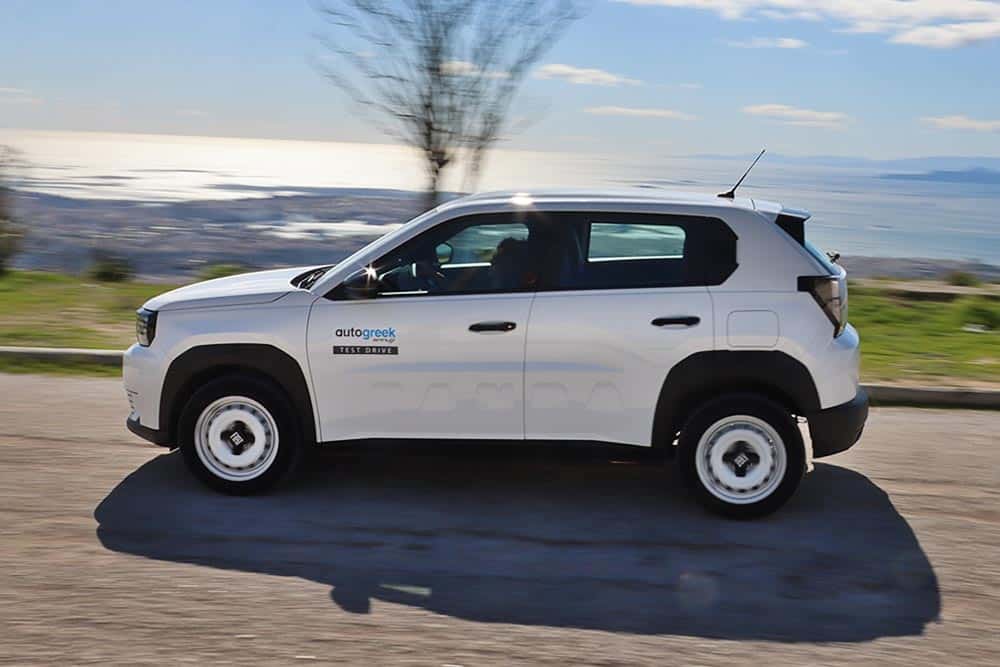 https://cdn.autogreeknews.gr/wp-content/uploads/2026/02/Fiat-Grande-Panda-Electric-24.jpg