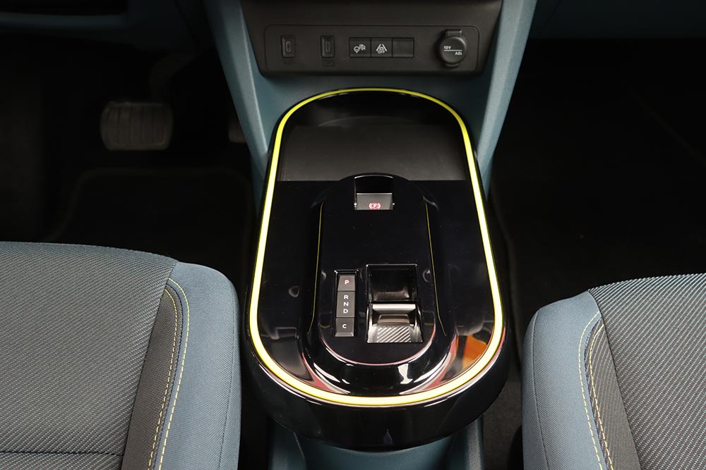https://cdn.autogreeknews.gr/wp-content/uploads/2026/02/Fiat-Grande-Panda-Electric-3.jpg