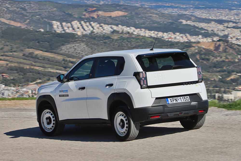 https://cdn.autogreeknews.gr/wp-content/uploads/2026/02/Fiat-Grande-Panda-Electric-30.jpg
