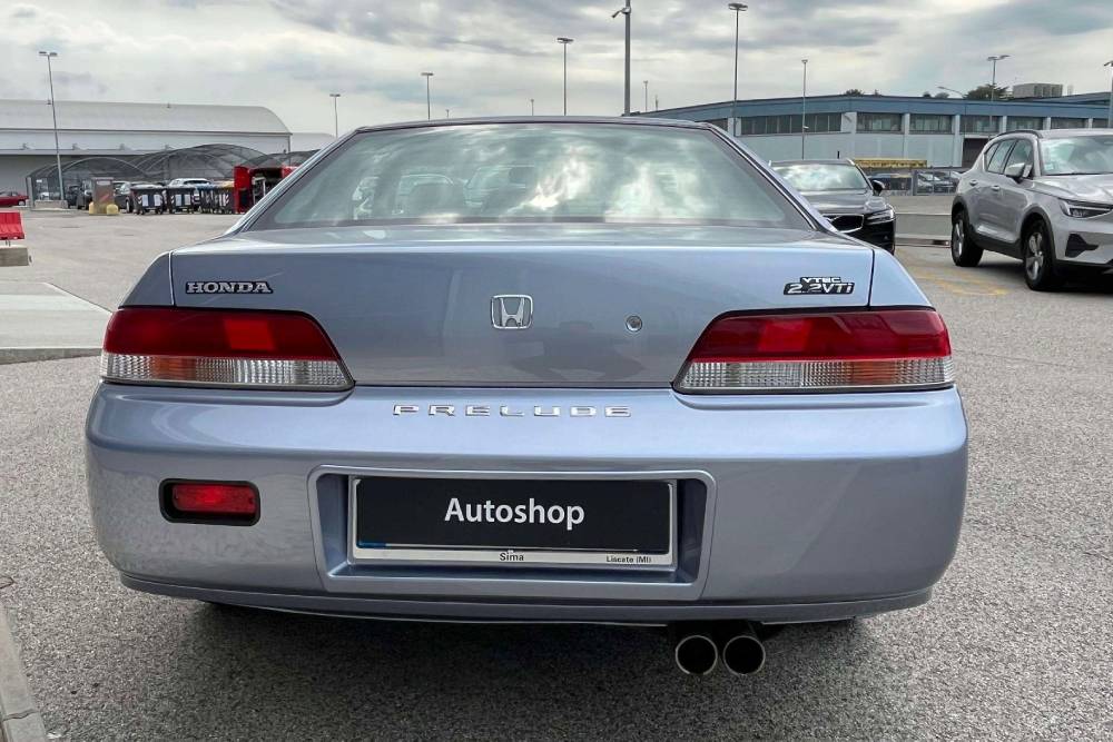 https://cdn.autogreeknews.gr/wp-content/uploads/2026/02/Honda_Prelude_1999_22_16V_VTEC_4WS_for_sale-8.jpg