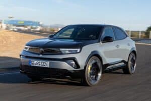 Opel-Mokka-GSE-front