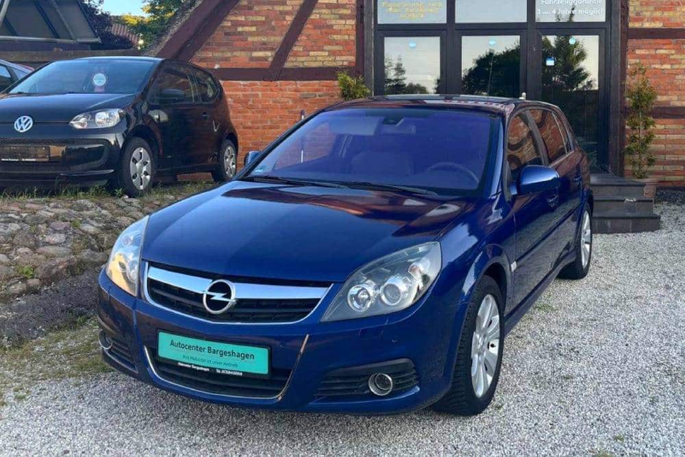https://cdn.autogreeknews.gr/wp-content/uploads/2026/02/Opel_Signum_Edition_Plus_2008-9.jpg