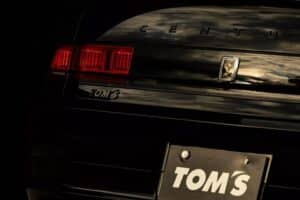 Toms-Racing-Toyota-Century-Japan-7-2048×1280