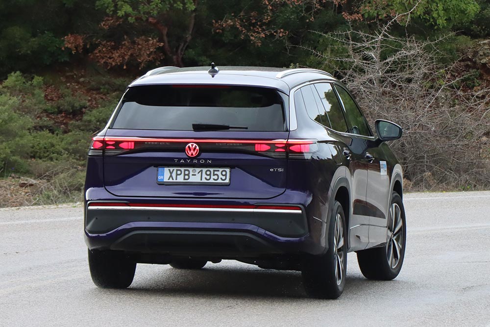 https://cdn.autogreeknews.gr/wp-content/uploads/2026/02/VW-Tayron-1.5-eTSI-12.jpg