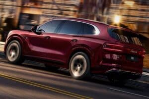 Νέο Zeekr 8X μοιάζει με Rolls-Royce και πάει σαν hypercar