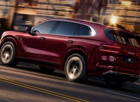 Νέο Zeekr 8X μοιάζει με Rolls-Royce και πάει σαν hypercar