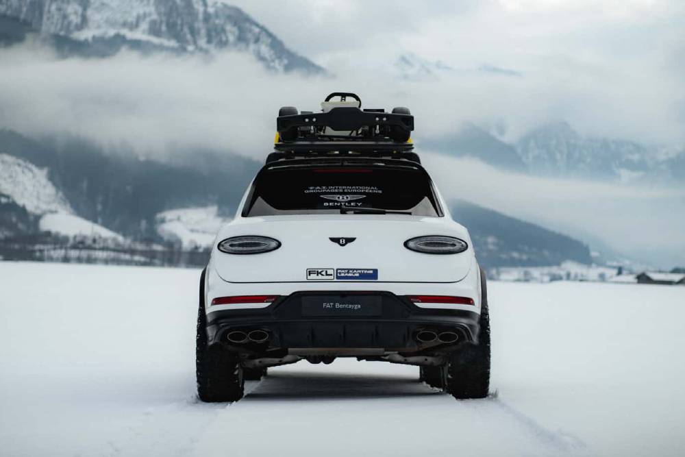 https://cdn.autogreeknews.gr/wp-content/uploads/2026/02/bentley-bentayga-x-concept-6.jpg