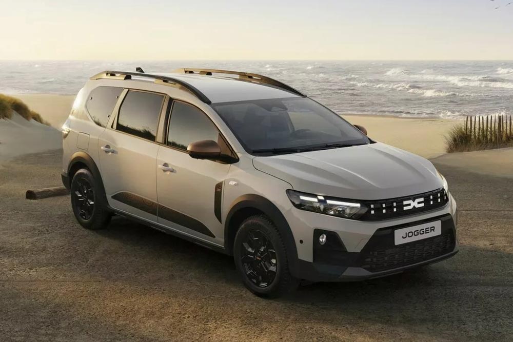 https://cdn.autogreeknews.gr/wp-content/uploads/2026/02/dacia-jogger-2026-4.jpg
