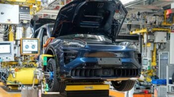 Ξεκίνησε η παραγωγή της πολυεθνικής Porsche Cayenne Electric