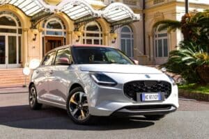 Νέο Suzuki Swift Hybrid Sakura φέρνει την άνοιξη (+video)