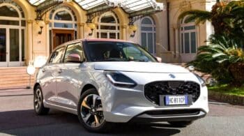 Νέο Suzuki Swift Hybrid Sakura φέρνει την άνοιξη (+video)